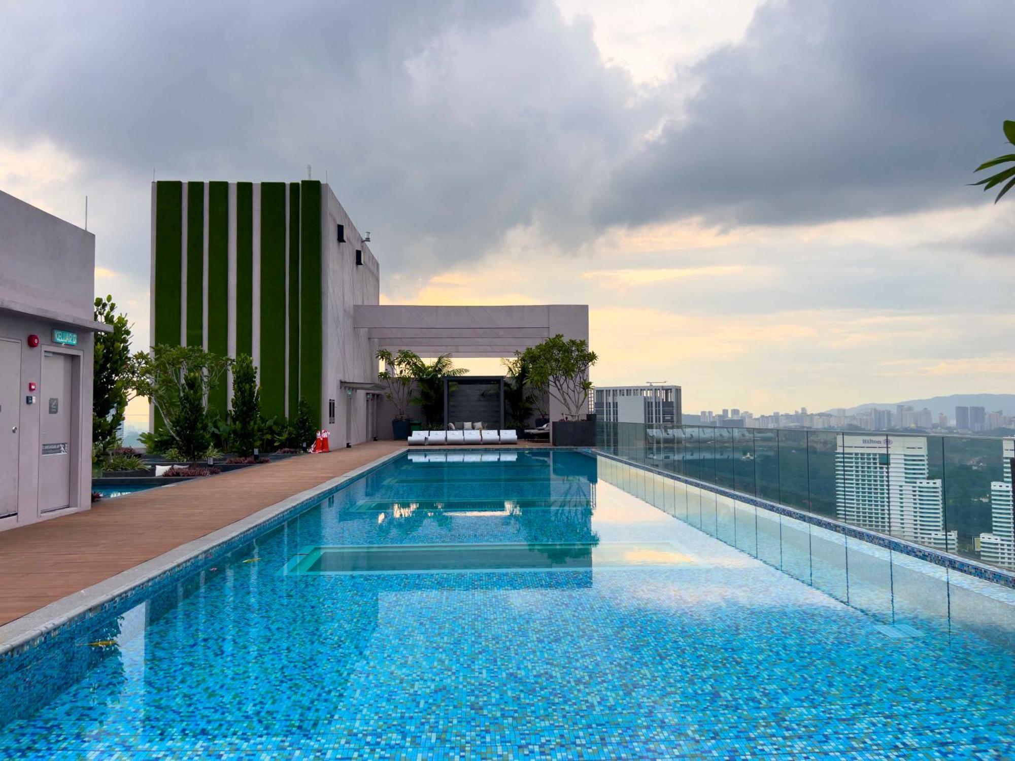 Pangsapuri Sky Pool Kl Sentral - Riveria *
